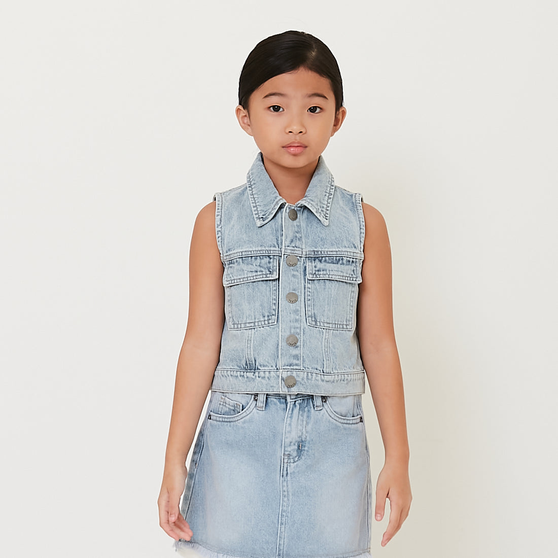 Girl Denim Vest - Light Blue - SG2411126A