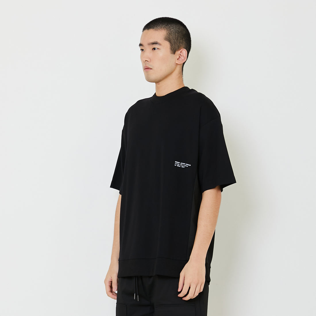 Men Printed Oversized Tee - Black - SM2407123C