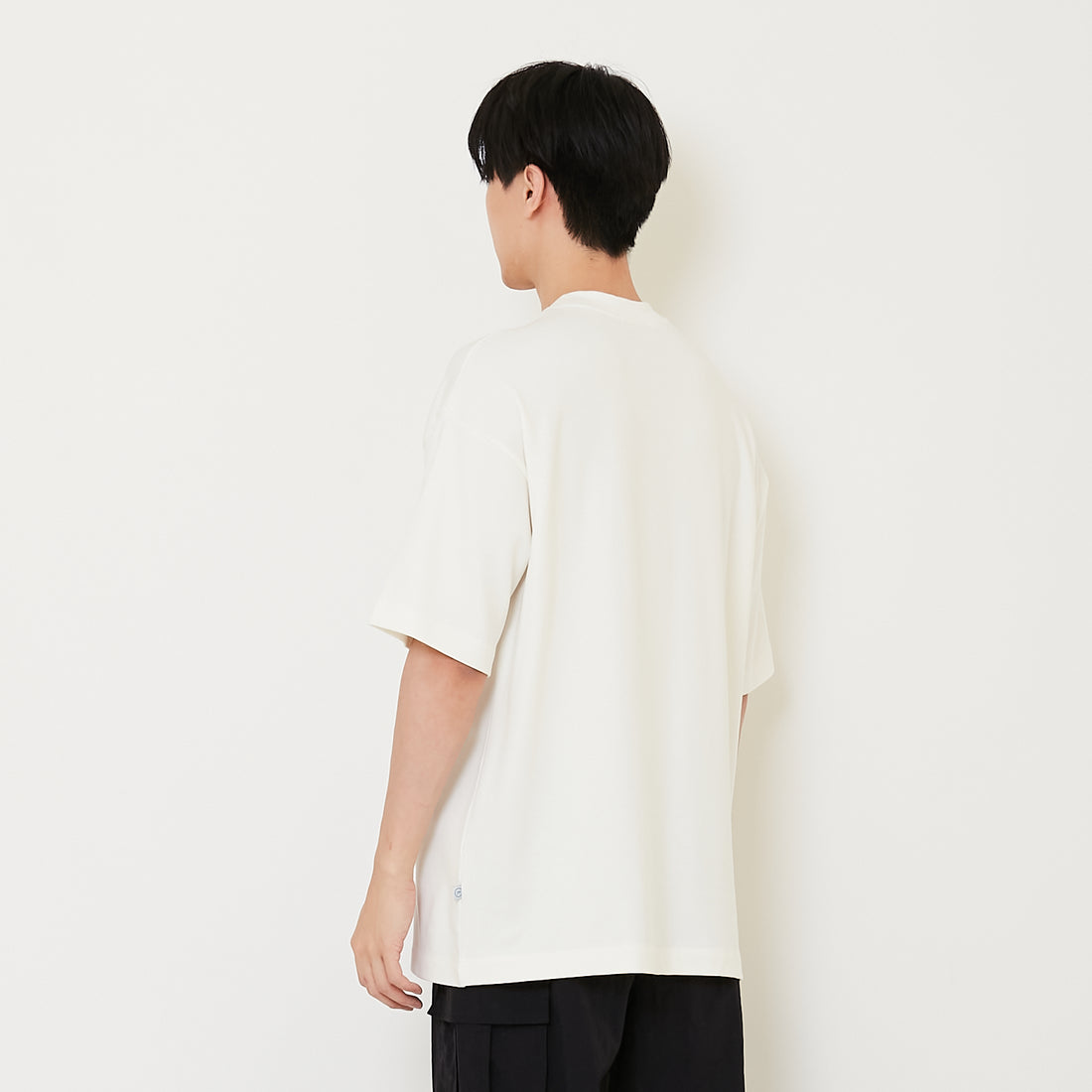 Men Printed Oversized Tee - Off White - SM2410204A