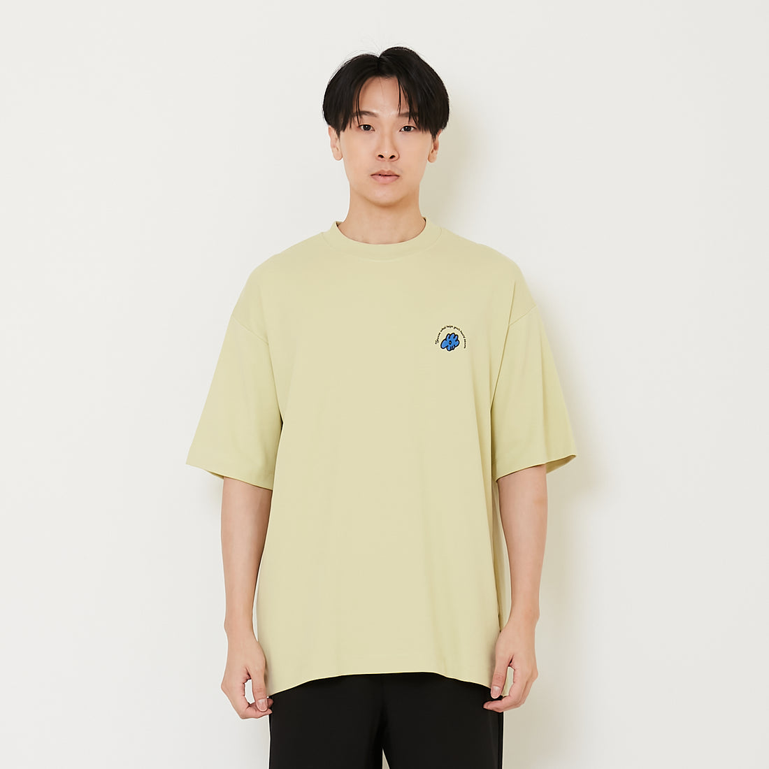 Men Printed Oversized Tee - Avocado - SM2411216B