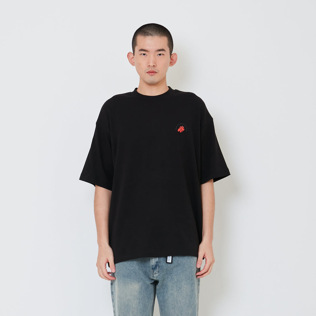 Men Printed Oversized Tee - Black - SM2411218D