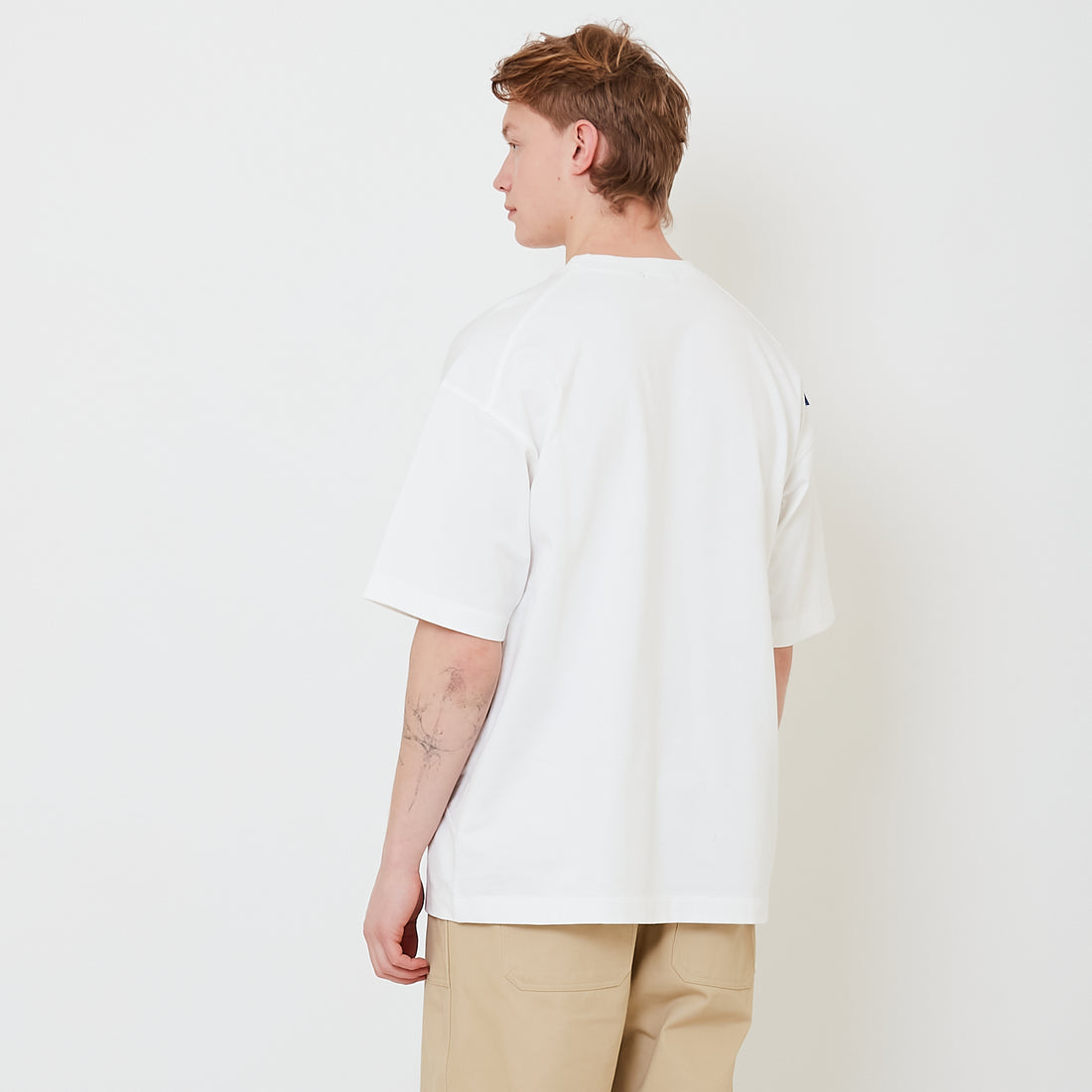 Men Printed Oversized Tee - Off White - SM2502031A