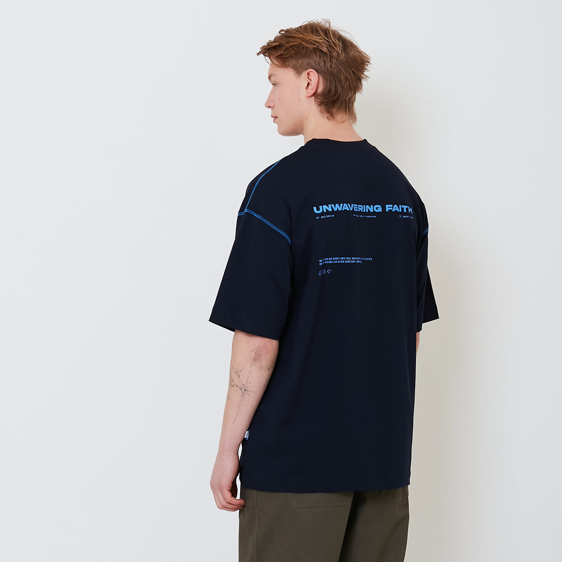 Men Printed Oversized Tee - Navy - SM2503053C