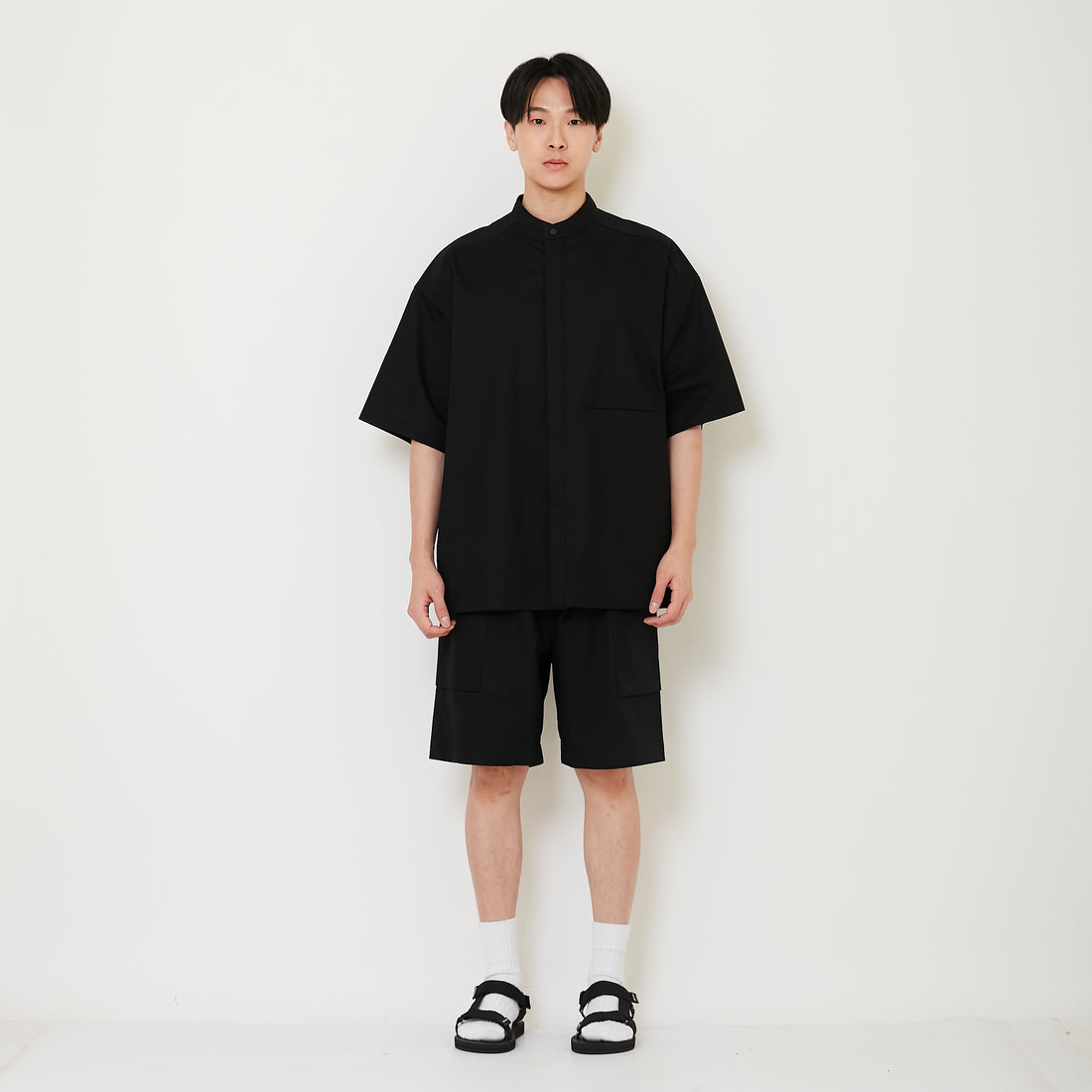 Men Woven Cargo Shorts - Black - SM2503056C