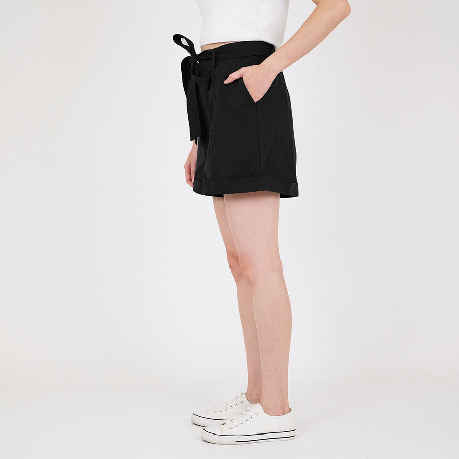 Women Elastic Waist Shorts - Black - SW2204457F