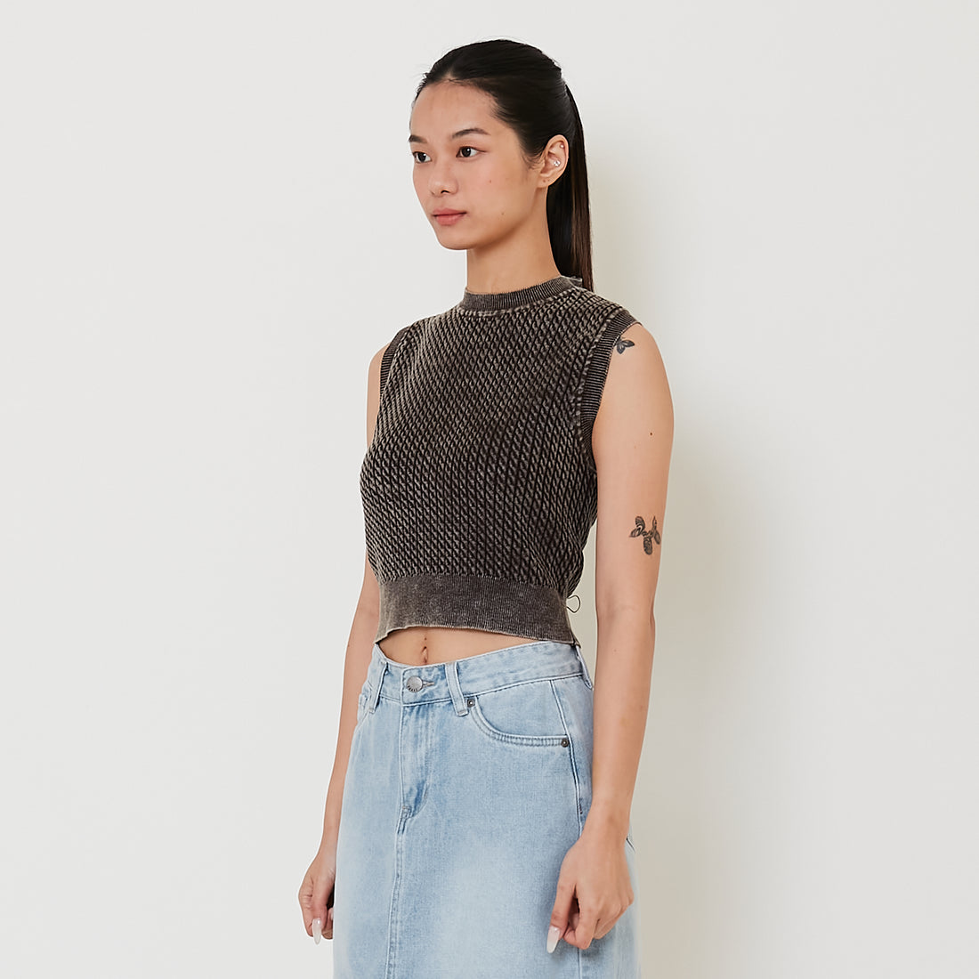 Women Faded Effect Cable Knit Top - Black - SW2412226B